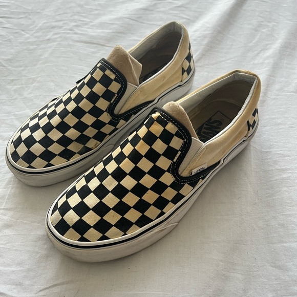 Vans Shoes - Vans Lo Checkerboard classic slip on shoe sz 7.5